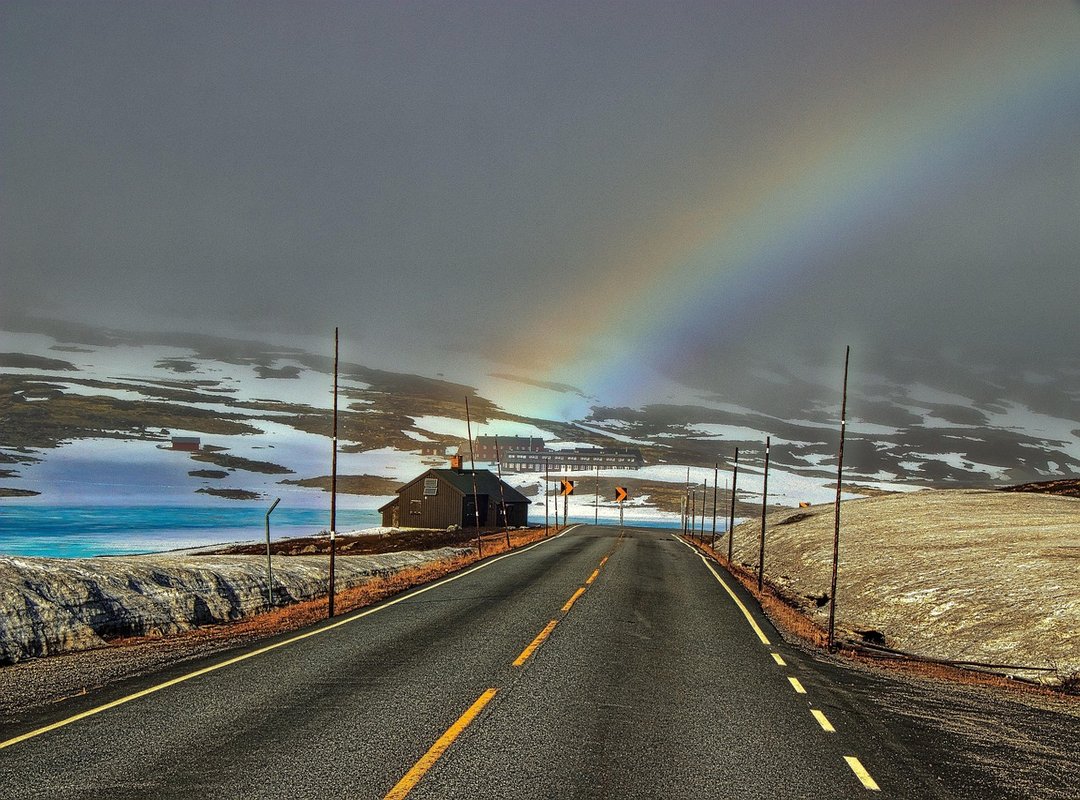 Top Places to Discover Amazing Anniversary GIFs