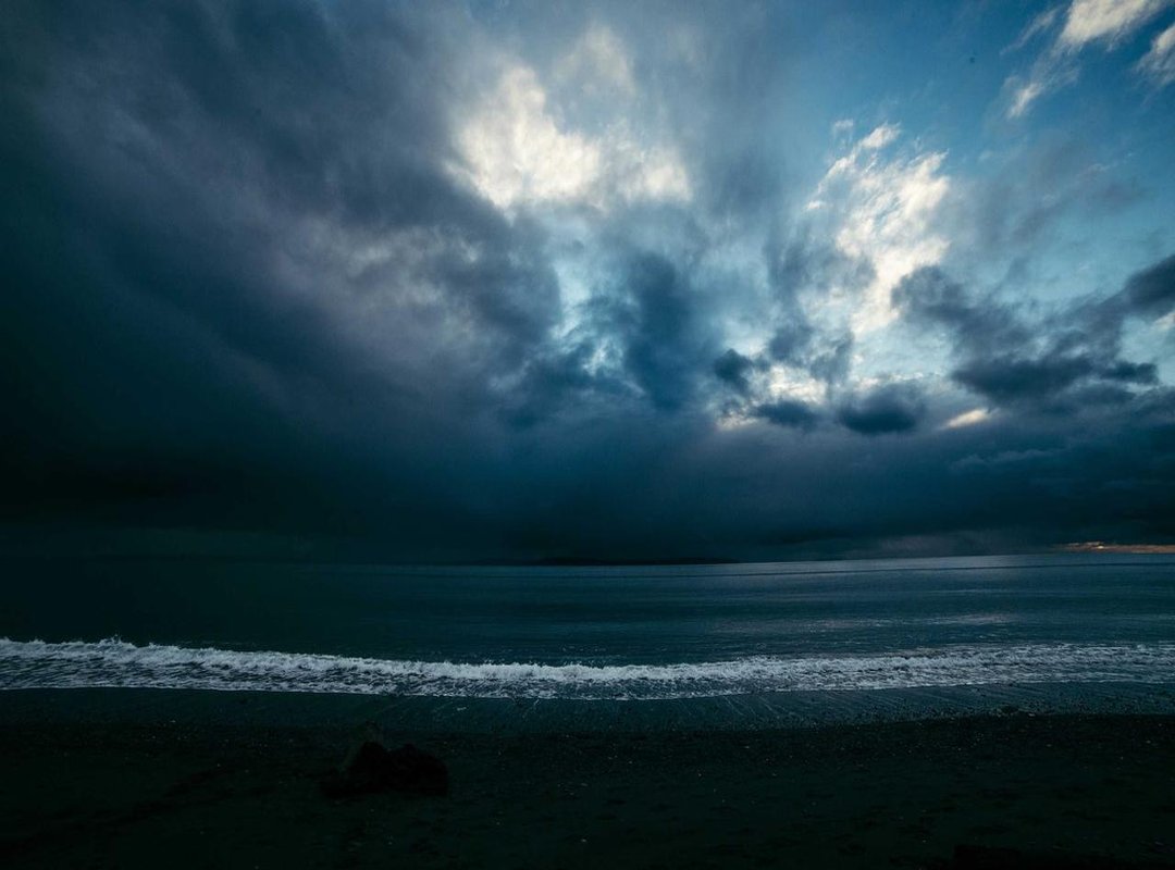 Fact vs. Fiction: How to Spot Fake Leaks and Misinformation